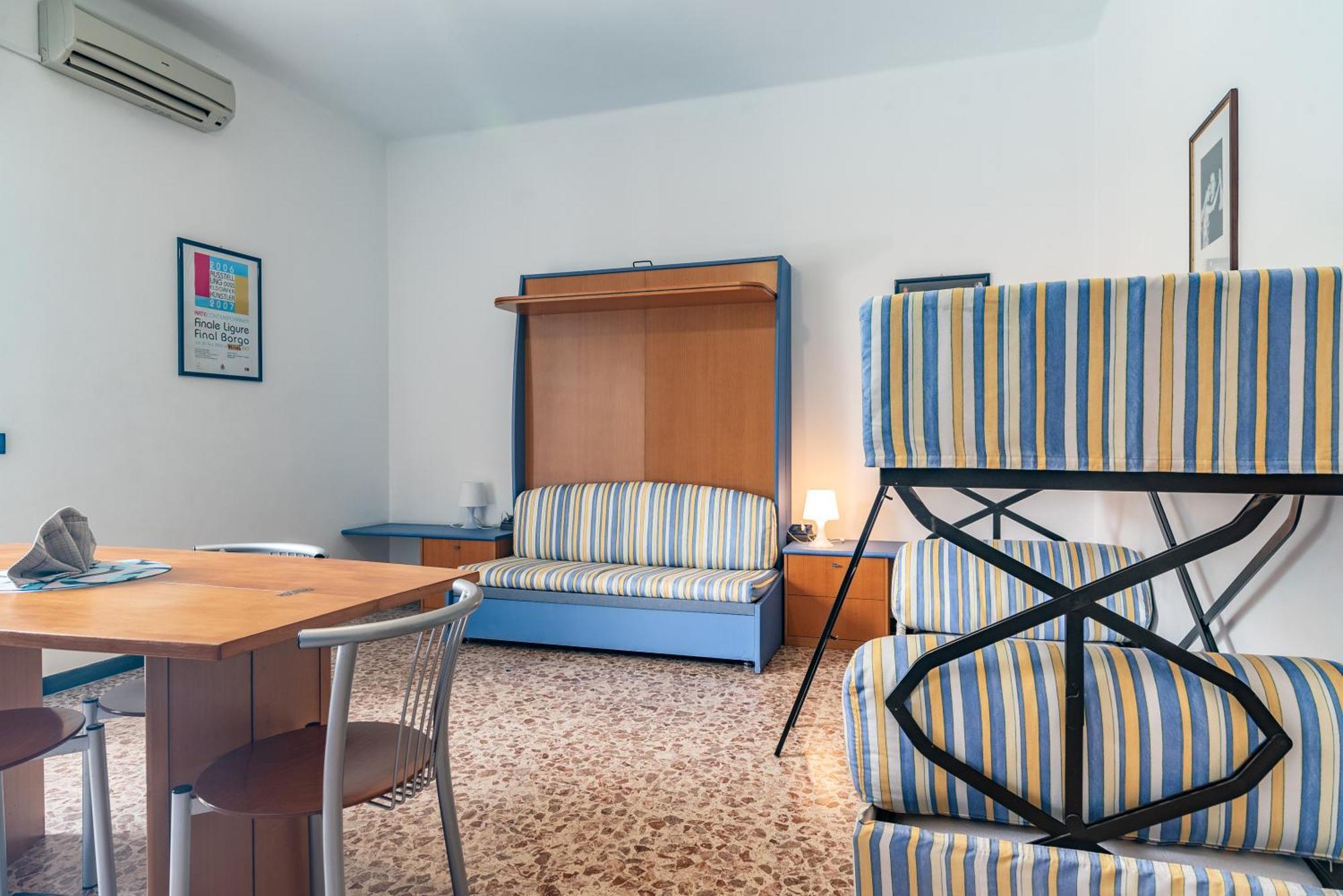 Aparthotel Residenza Adelaide Finale Ligure Exterior foto