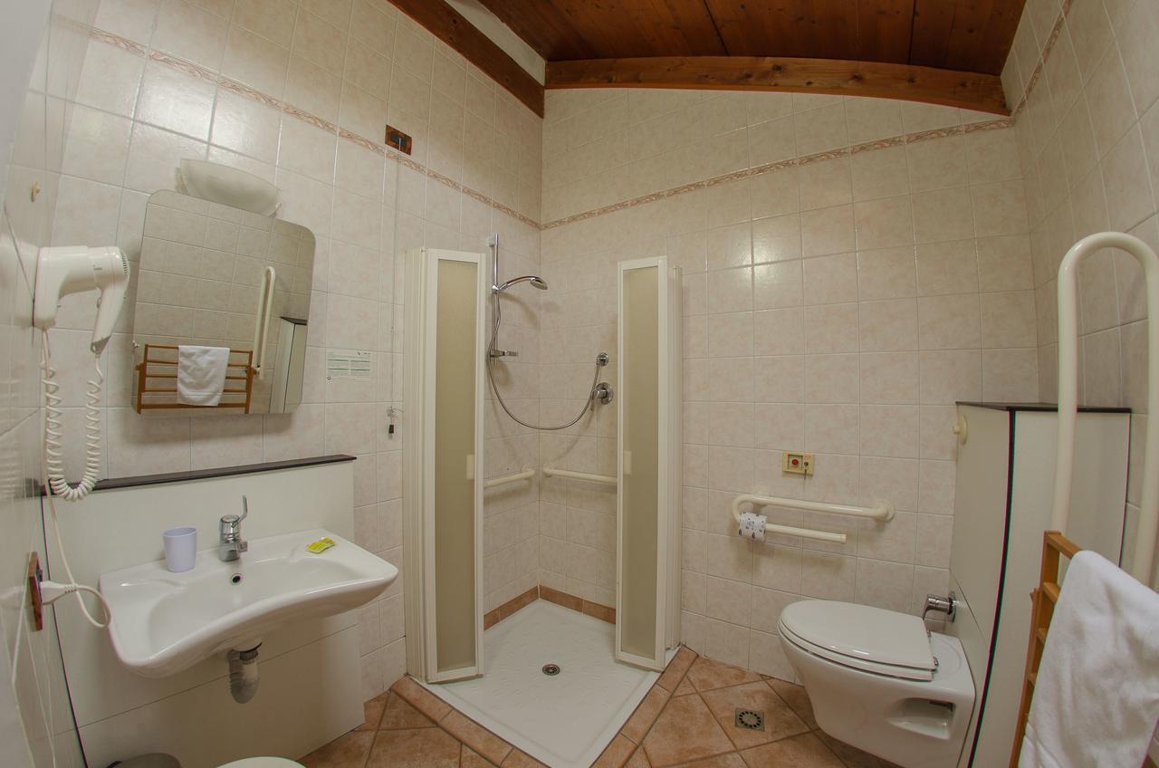 Aparthotel Residenza Adelaide Finale Ligure Exterior foto