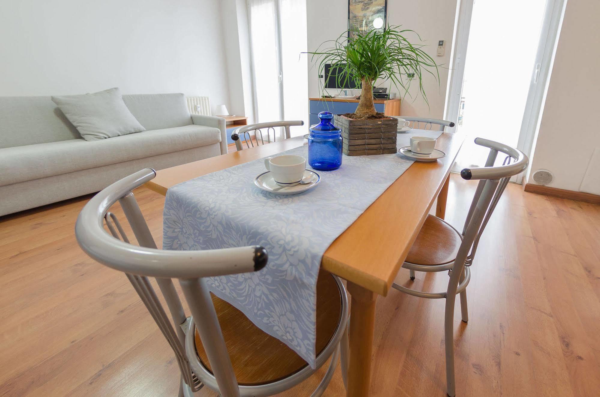 Aparthotel Residenza Adelaide Finale Ligure Exterior foto