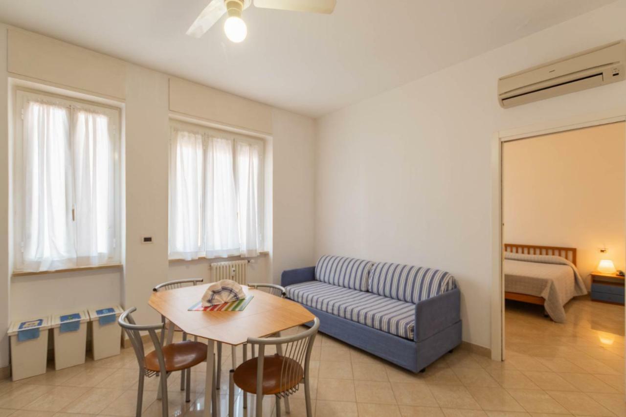 Aparthotel Residenza Adelaide Finale Ligure Exterior foto